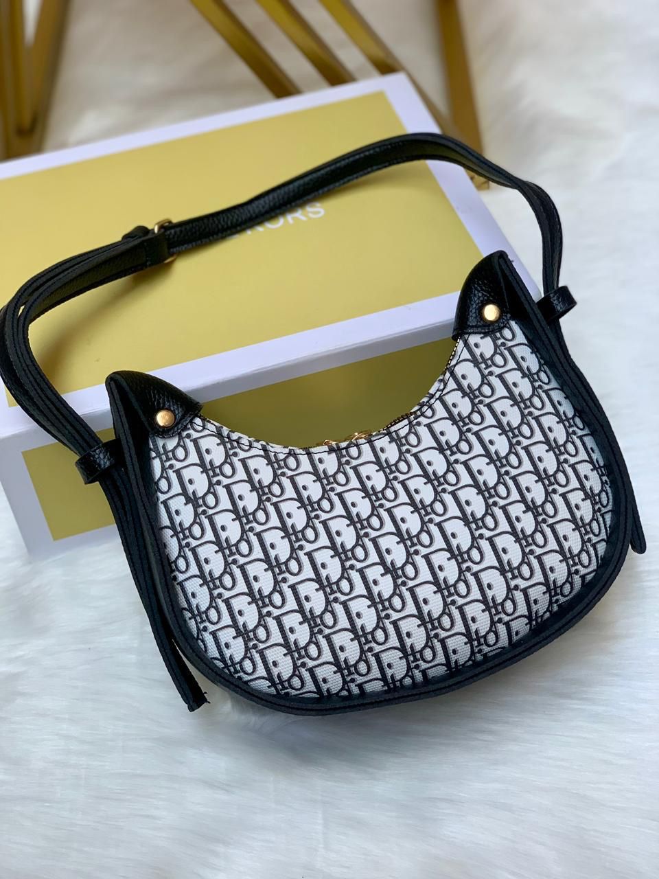 HIGH QUALITY MOON BAG - HB004-4