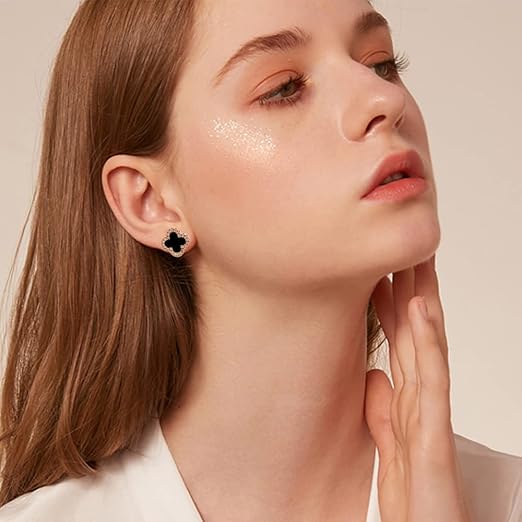 Elegent star earrings - Win Bachat