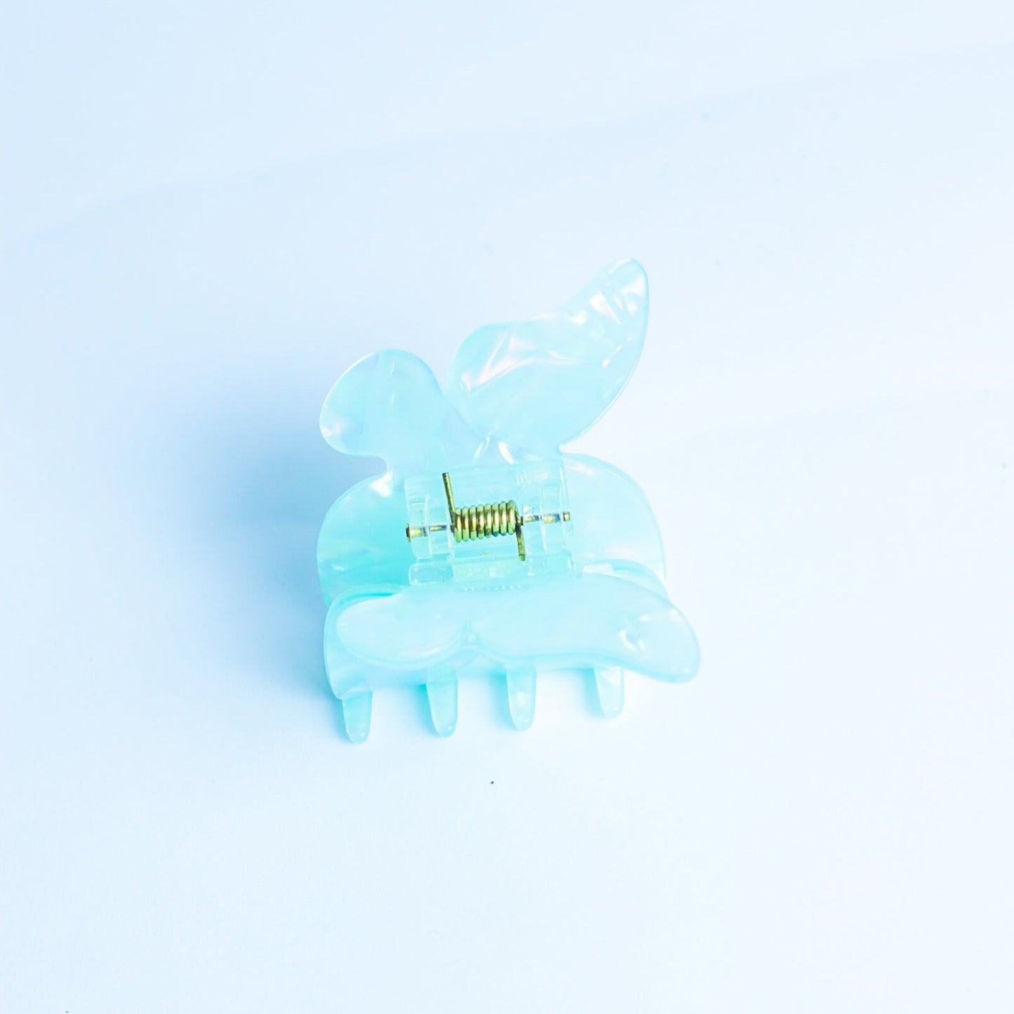 Best Hair Catcher Plastic Raimbow Colour Butterfly Shape Online In Pakistan - Win Bachat
