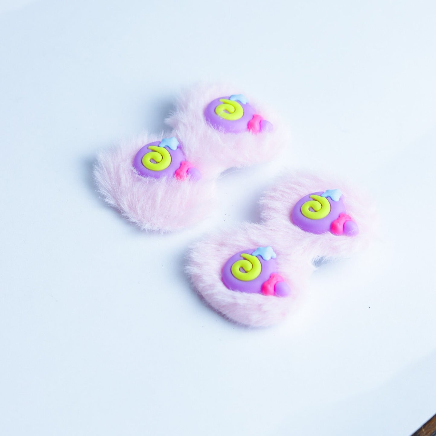 Best Kids Hair Clip Pack of 2 Multi Colour & Shape - A39 - 110 - Kids Hair Clip Online In Pakistan - Win Bachat