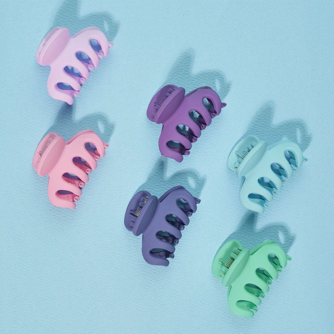 Best Plastic Hair Catcher 3s multi colourArt - 7A7 - 180 Online In Pakistan - Win Bachat