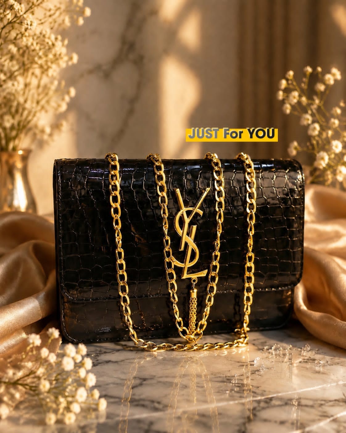 Luxury Style Crocodile Textured Chain Shoulder Bag for Women - Black