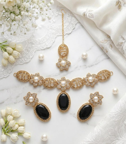 Black Oval Stone Gold-Tone Floral Choker Set - Win Bachat
