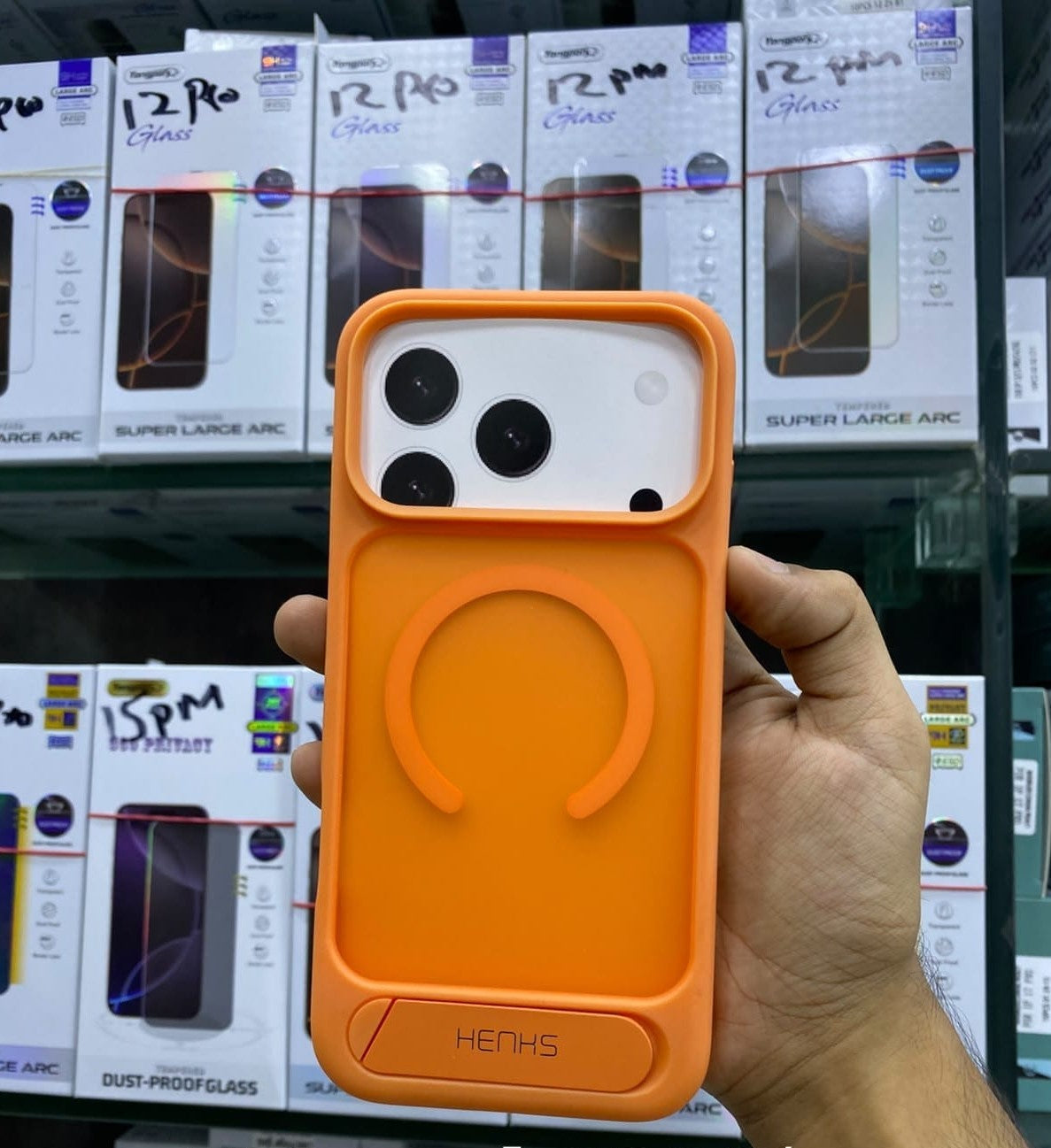 T-Stand Magnetic Case – Orange