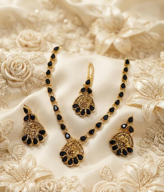 Black Teardrop Stone Necklace Set with Earrings & Maang Tikka - Win Bachat