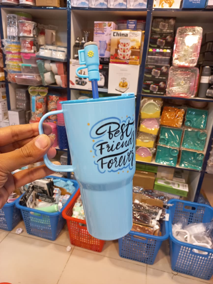 CUTE MINI TUMBLER HIGH QUALITY PLASTIC MATERIAL WITH STRAW AND STRAW CAP 750ML - Win Bachat