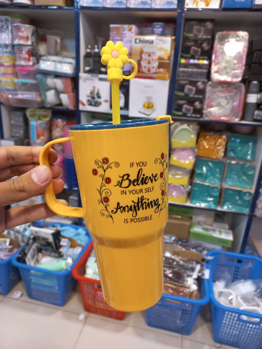 CUTE MINI TUMBLER HIGH QUALITY PLASTIC MATERIAL WITH STRAW AND STRAW CAP 750ML - Win Bachat