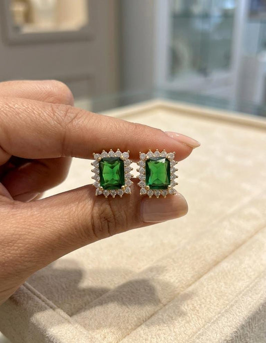 Green Zircon Square Stud Earrings - Win Bachat