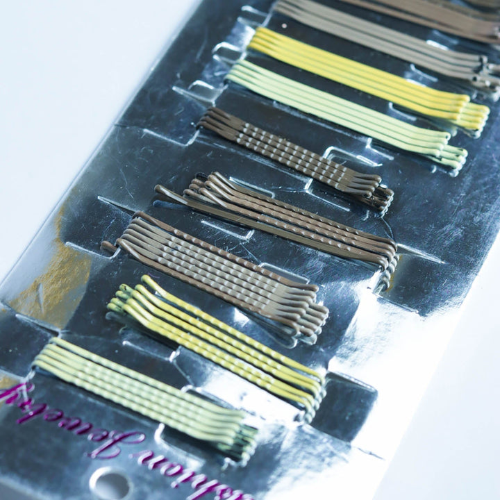 Hair Pins Brown & Cream Colours - B64 - 175 - Pins - Win Bachat