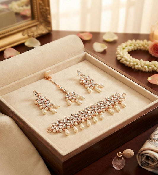 Kundan Floral Pearl Choker Jewellery Set - Win Bachat