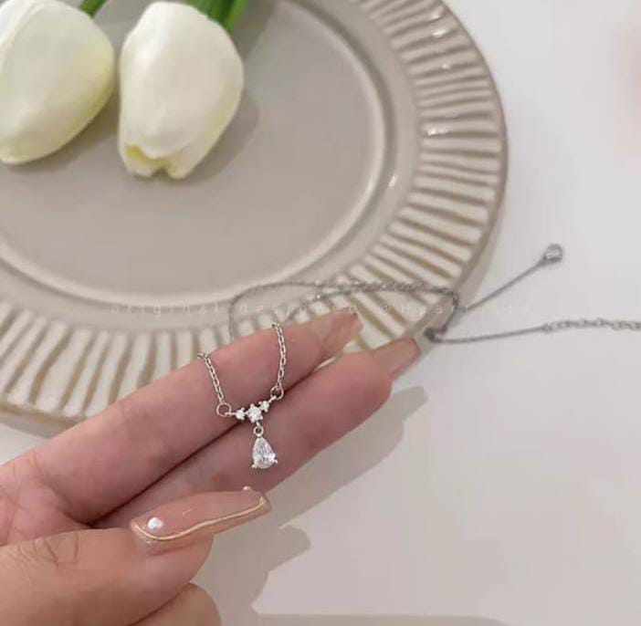 Silver-Tone Teardrop Crystal Pendant Necklace for Women - Win Bachat
