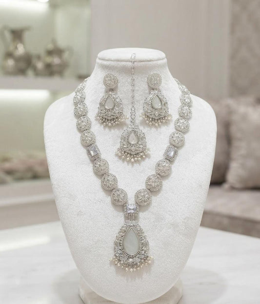 Silver-Tone Teardrop Necklace Jewellery Set - Win Bachat