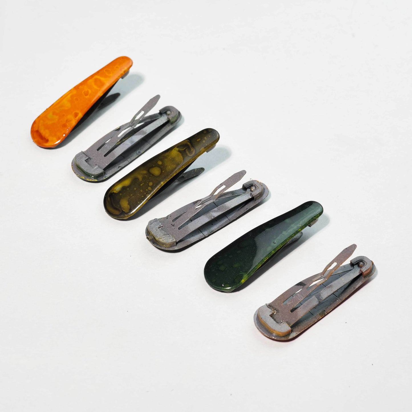 Best Kids Hair Clip Pack of 3 Pair Multi Colour Art - 1 A40 - 75 Online In Pakistan - Win Bachat