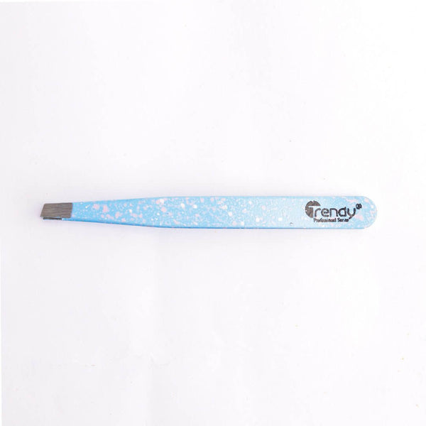 Best Trendy Eyebrow Tweezer Small Tip Td - 311 Online In Pakistan - Win Bachat