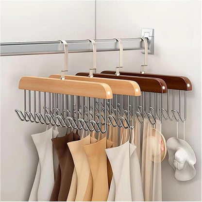 Wooden hanger - Win Bachat